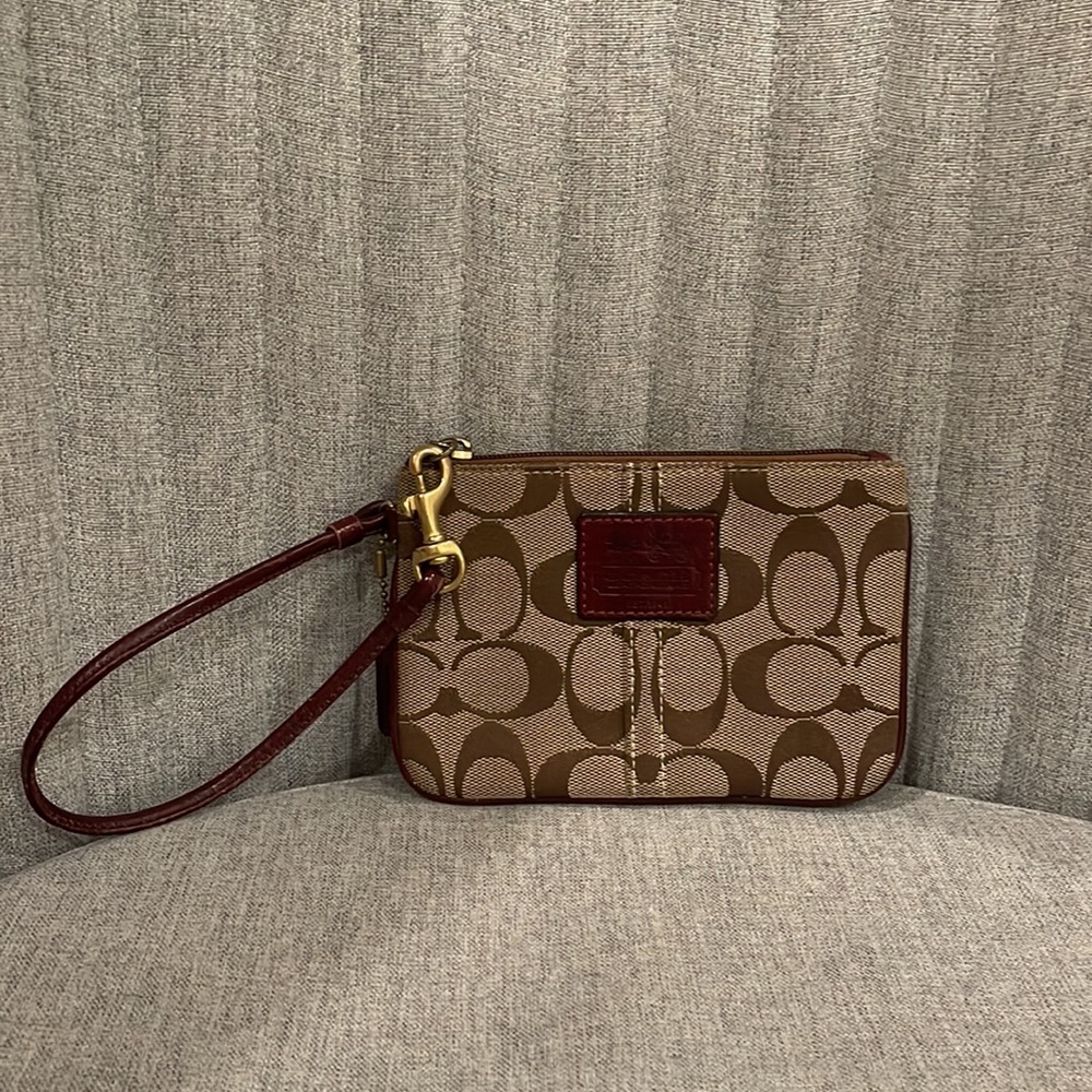 Coach Vintage Wristlet